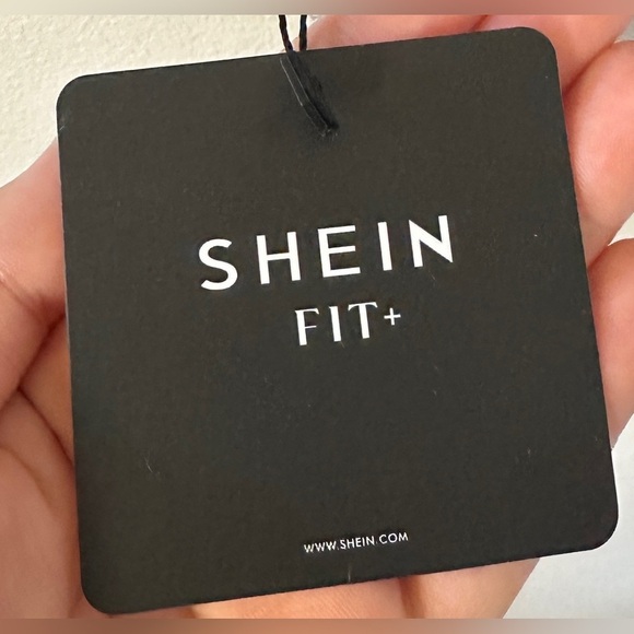 NWT Shein Black Sheer with sparkles long sleeve Women's Top one size fits all - Picture 3 of 4